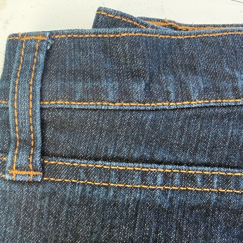 Anne Klein Metropolitan Straight Leg Jeans - Dark Indigo Wash - Size 10 - Picture 4 of 11